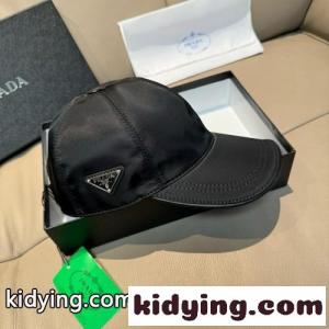大人気！シンプル 上品 ベースボールキャップ プラダ スーパーコピー キャップ 偽物 ブラックkid26mqGn0r