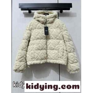 もこもこ 秋冬 可愛い フェンディ コピー ジャケット コピー レディース ホワイトkid26OvWTru