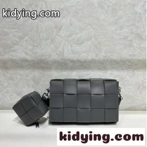 バーサタイル ストラップ カセット ショルダーバッグ ボッテガ・ヴェネタ バッグ コピー グレーkid26yGjuqq