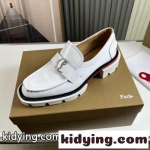 高級感 人気 クリスチャン・ルブタン シューズ コピー 上品 メンズ ローファー ホワイトkid269LLnWf