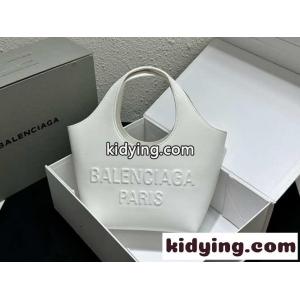 MARY-KATE XS トートバッグ バレンシアガ コピーブランド バッグ コピー エンボスロゴ ホワイトkid26C05Hnq