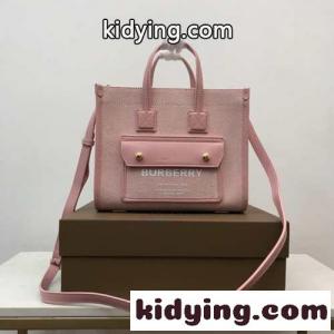 バーバリー コピーブランド バッグ コピー 大人気 ミニ ツートン キャンバス＆レザー フレヤトートkid26rmmqme