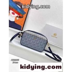 マイケルコース スーパーコピー バッグ コピー 人気 ジェットセット カメラ ショルダーバッグ レディースkid26XTjeKn