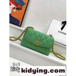 可愛い 23P フラップバッグ シャネル コピーブランド バッグ コピー チェーン ショルダーバッグ グリーンkid26LnCSrq
