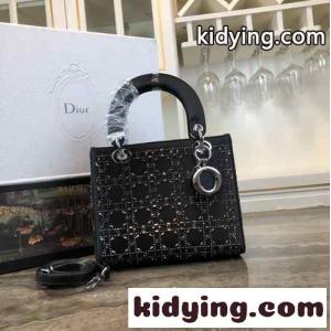大人気 LADY dior ブランド コピー カナージュ サテン ハンドバッグ クリスチャン・ディオール ブランド コピー バッグ コピー ブラックkid26zOLf0n