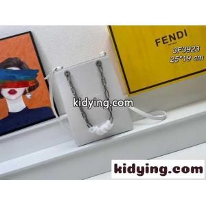 フェンディ コピー パック スモール ショッピングバッグ フェンディ コピー バッグ コピー レディース ホワイトkid268fC0Ln