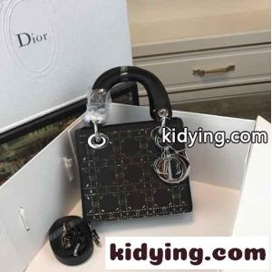 クリスチャン・ディオール コピー バッグ コピー 大人気 LADY dior コピー カナージュ サテン ミニバッグ ブラックkid260neumu