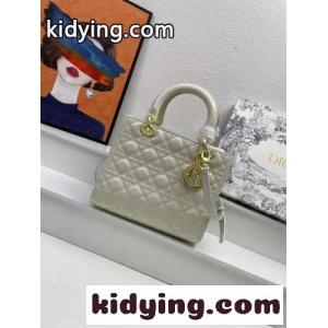 LADY dior ブランド コピー パテントレザー ミディアムバッグ クリスチャン・ディオール ブランド コピー バッグ コピー ハンドバッグ ホワイトkid26eWrGje