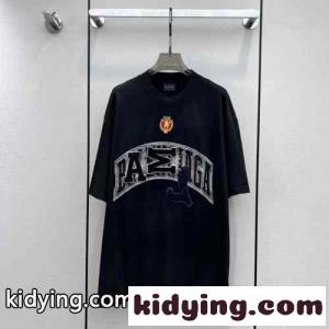 ユニセックス オーバーサイズ バレンシアガ コピーブランド Tシャツ コピー SKATER 半袖Tシャツkid26LvWTfm