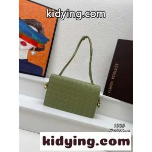 23SS Trio Pouch トリオ ポーチ ストラップ バッグ ボッテガ・ヴェネタ バッグ コピー グリーンkid26iGbCyq