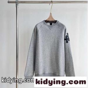ベーシック おしゃれ クルーネック クロムハーツ ブランド コピー パーカー コピー 長袖 クロスパッチkid265P9D4v