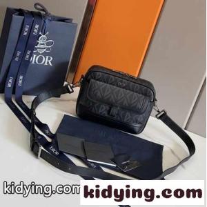 クリスチャン・ディオール コピーブランド バッグ コピー dior コピーブランド HIT THE ROAD メッセンジャーポーチ ショルダーバッグkid26XXnOzu