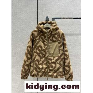 秋冬 もこもこ フード付 TB モノグラム バーバリー ブランド コピー ジャケット コピー フリース アウターkid26zWja8n