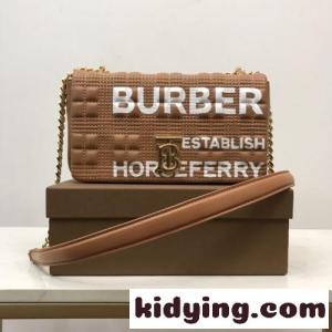 ホースフェリープリント キルティング スモール ローラバッグ バーバリー スーパーコピー バッグ コピー ショルダーバッグ ブラウンkid26PXDKLr