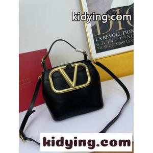Vロゴ カーフレザー 3WAY ハンドバッグ ヴァレンティノ コピー バッグ コピー レディース 人気 カバンkid26PneWDC