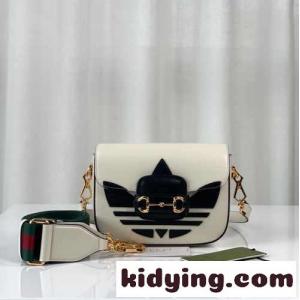 スーパーコピー adidas x gucci スーパーコピー プリント カジュアル グッチ スーパーコピー バッグ 人気 コピー 斜め掛け ショルダーバッグkid26uK5Lfq