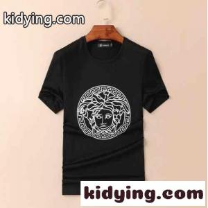 シンプル メドゥーサ プリント クルーネック ヴェルサーチ ブランド コピーェ 半袖Tシャツ コピー 着心地抜群 春夏 トップスkid26Wrua8j