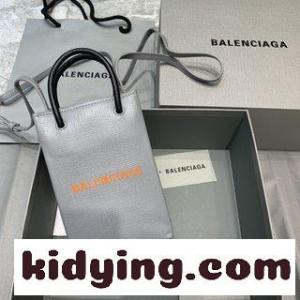 Balencia新潮から反則までのミニフォンバッグ 控えめでオシャレでおしゃれな人に欠かせない バレンシアガ コピー バック 可愛い コピーkid260riWzu