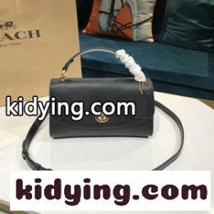 コーチ コピーバッグ お手入れ コピー coach コピー ×GUANG YUのコラボ版が発売されると好評を博し クールな造形をしていますkid26n4jeSD