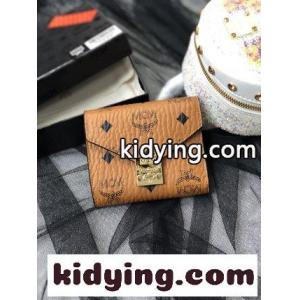 mcm スーパーコピー新品のPatricia三つ折りジッパー財布は 小型でコンパクトで 線が簡潔である エムシーエム スーパーコピー バッグ 買取 コピーkid26zquG1n