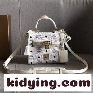 Kellyケリーmini斜めがけバッグはmcm ブランド コピーデザインの長い歴史と伝統を表現している エムシーエム ブランド コピー カバン コピーkid26KTTzqy