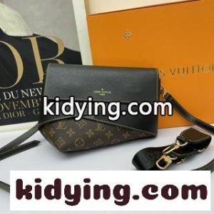 ルイ・ヴィトン バッグ 安い コピー  鞍の形 神仙顔のLVファッション系 今年は超流行でMonogram Reverse帆布を組み合わせますkid26HLT5Hj