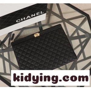 ​chanel コピーシャネル コピーの典型的な爆発型Ipad シャネル コピー バッグ 小さめコピー 羊皮シリーズの皮カバーバッグkid268nCyae