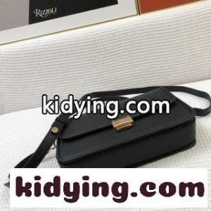 女性用バッグマイケルコース コピーブランド バッグ 人気コピー  新しいスタイル MK Bradshawショルダーバッグkid26Ci0zGv