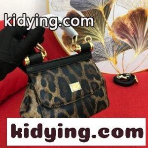 展示するたびに熱が出て 光るハイライトがある ドルチェ&ガッバーナ コピー d&g コピー コピー いつも手を惜しまないkid26Xf8vKz