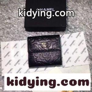 chanel コピーシャネル コピーのコーナーモデル ツバキの花羊皮財布 内外全皮 シャネル コピー 財布  使いやすいコピー コーナーデザインですkid268LX9rm