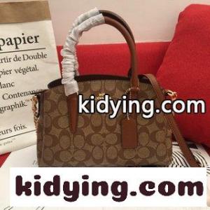 コーチ コピーバッグ 販売コピー  coach コピー コーチ コピー 新しいスタイルのPVC シンプルで美しくて 容量が大きいですkid26j09rqm