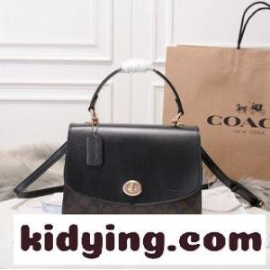コーチ スーパーコピーバッグ新作コピー coach スーパーコピー/コーチ スーパーコピー21年の新型女性Parkerカバーバッグ 優雅で知的な感じがしますkid26i4vaqa
