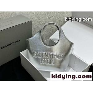 MARY-KATE XS トートバッグ バレンシアガ ブランド コピー バッグ コピー エンボスロゴ シルバーkid26WL995v