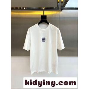 カジュアル 洗練された ロゴ刺繍 半袖Tシャツ フェンディ コピー Tシャツ 偽物 ホワイトkid26XnGn0v
