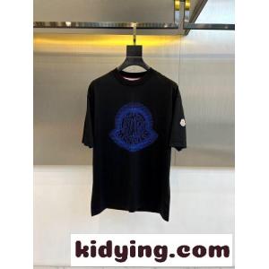 モンクレール コピー Tシャツ 偽物 カジュアル クルーネック 半袖Tシャツ ブラックkid26CeaC8n