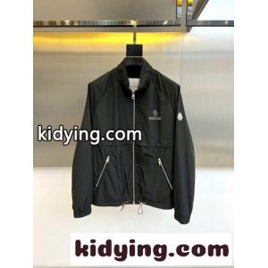 シンプル ロゴ入り スタンドカラー ブルゾン モンクレール コピー ジャケット 偽物 ブラックkid269HDKva