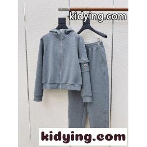 ジップアップパーカー＆スウェットパンツ 上下セット モンクレール コピー セットアップ 偽物 グレーkid26Oruy8D