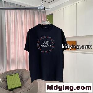 ARCTERYX プリント 半袖Tシャツ 軽やか着心地 アー...