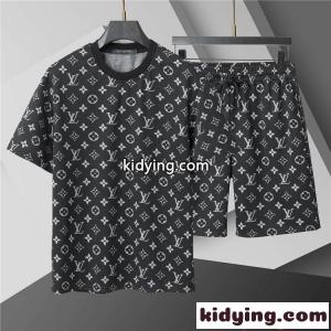 プリント セットアップ LOUIS vuitton コピーブランド メンズ 半袖Tシャツ ルイヴィトン コピーブランド コピー ショートパンツ 上下セットkidying26SXLvmC