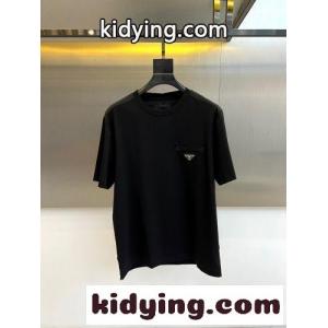シンプル 上品 クルーネック 半袖Tシャツ プラダ スーパーコピー Tシャツ 偽物 ブラックkid264TD4nu