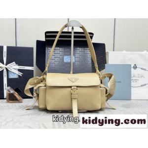 上品 ナッパレザー ショルダーバッグ プラダ ブランド コピー バッグ スーパーコピー 1BD394 アイボリーkid26DO95HD