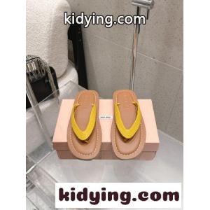 カジュアル トングサンダル ミュウミュウ スーパーコピー サンダル コピー イエローkid26i89niy