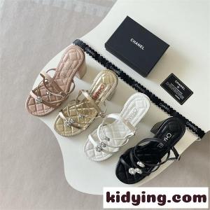 サンダル レディース シャネル コピー コピー chanel コピーミュール チャンキーヒール ブラック ホワイト ベージュ ゴールド フラワービジュー ストラップサンダル スクエアトゥ 太ヒール 安定感 美脚 夏人気kidying26au8n4z