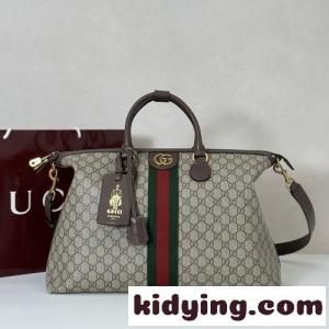 gucci コピー Savoy ミディアム ダッフルバッグ グッチ コピー バッグ スーパーコピー 834469kid26Snmyum
