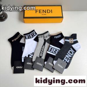 ロゴ入り 5足セット ショートソックス フェンディ コピー 靴下 偽物 合わせやすいkid26XLX9ne