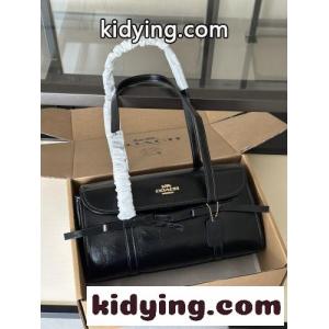 洗練された レザー ショルダーバッグ コーチ スーパーコピー バッグ コピー ブラックkid260XbOva