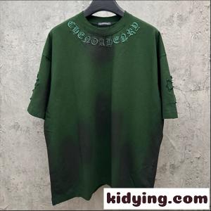 グリーン 半袖Tシャツ Chrome hearts コピー クロムハーツ コピー コピー ネックゴシックロゴ ウォッシュグラデーション クロスワッペン風 ゆったりシルエットkidying26L5vium
