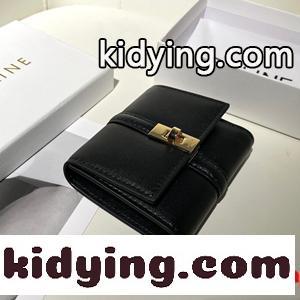 マルチに大活躍 celine コピー セリーヌ コピー スーパーコピー ウォレット シンプルなルックス 黒 三折り財布kid26XneWnm