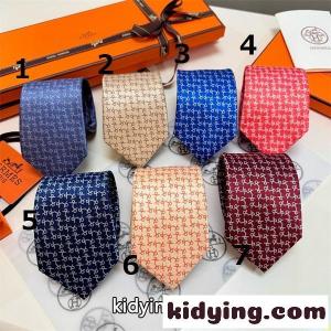 エルメス ブランド コピー ネクタイコピーHermès 2026マイクロドット柄シルク 上品な光沢kidying261fWzSv
