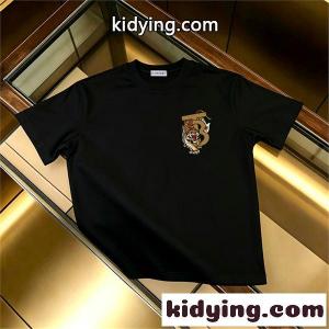 レタリングロゴ スクエアグラフィック 個性派デザイン 視線集中 ホットアイテム burberry コピー バーバリー コピー コピー 半袖Tシャツkidying26z8vKny